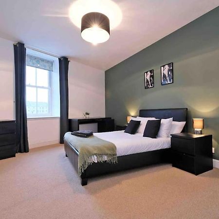 Modern & Spacious Apartment In City Centre Aberdeen Ngoại thất bức ảnh