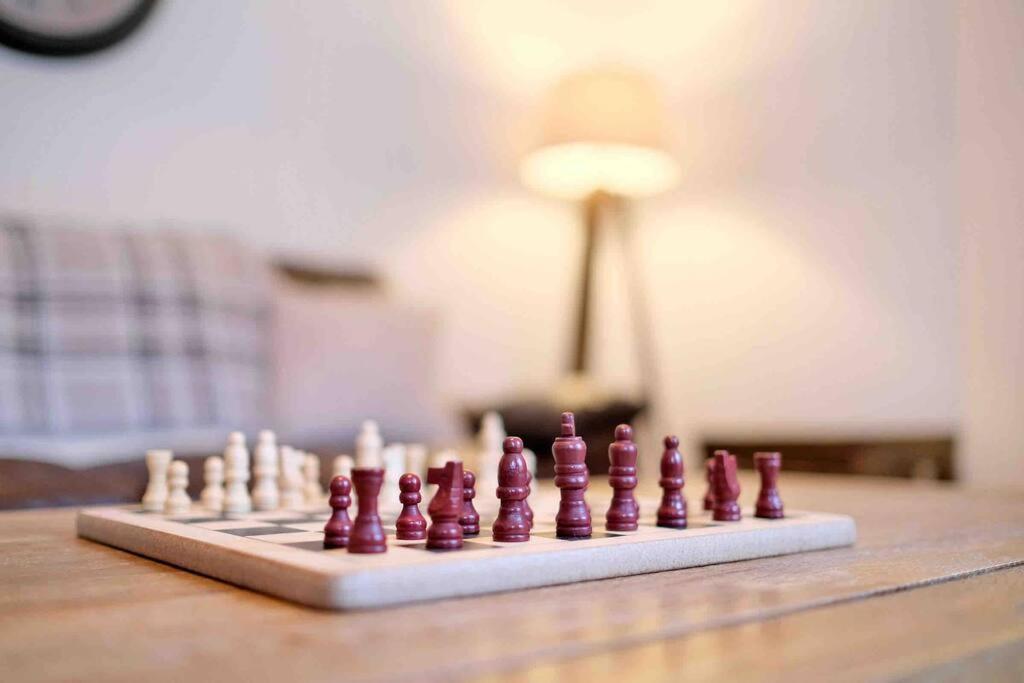 Modern & Spacious Apartment In City Centre Aberdeen Ngoại thất bức ảnh